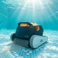 ECOKIT action — Robot Piscine Mister Robot E30 en action au fond du bassin